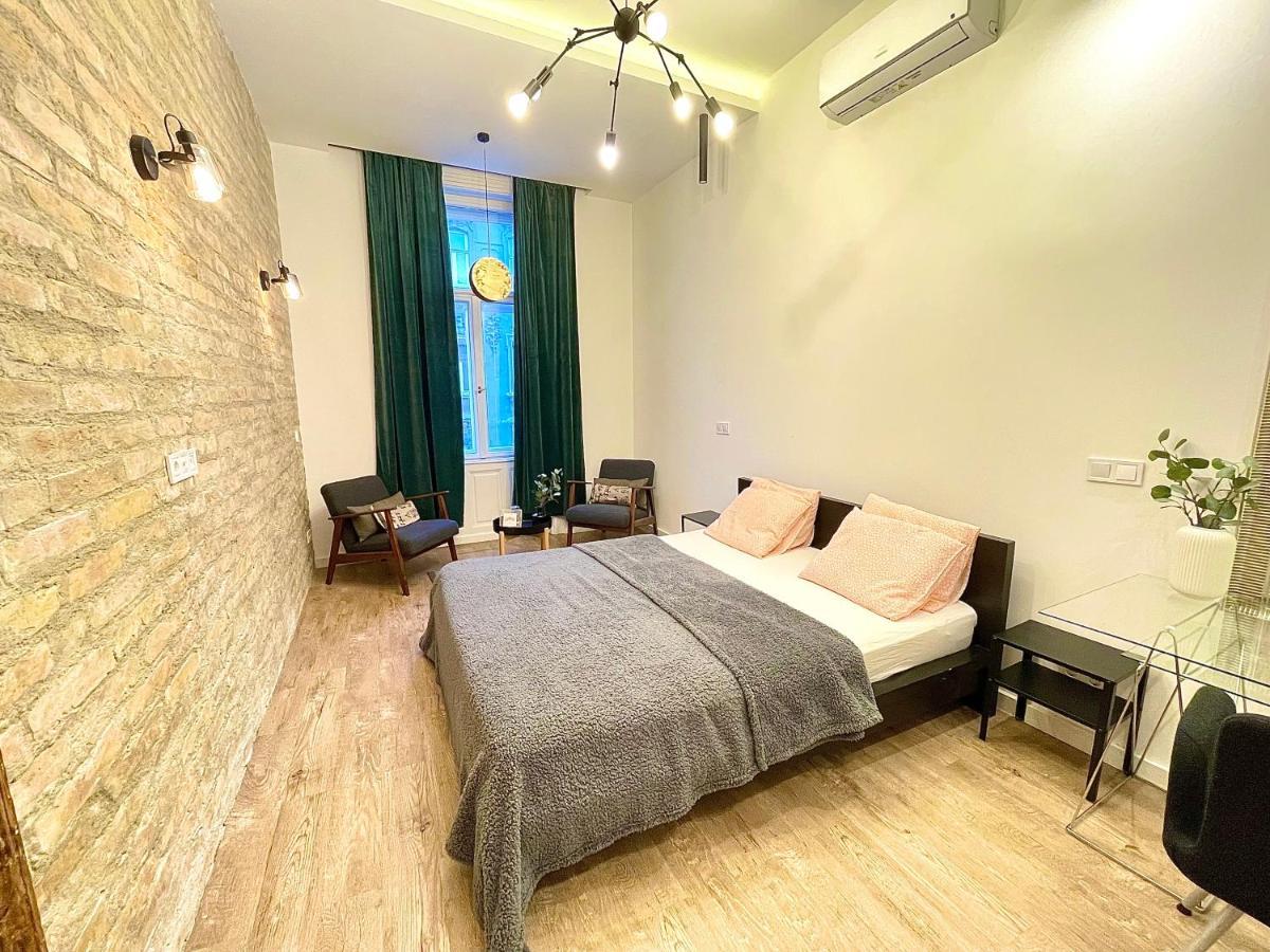 Dream Romance Residency - Finnish Sauna Budapesta Exterior foto